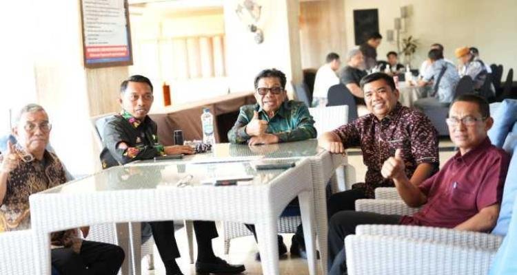 Bupati Syaharuddin dan Aksa Mahmud Dua Jam Berdiskusi, Ini yang Dibahas