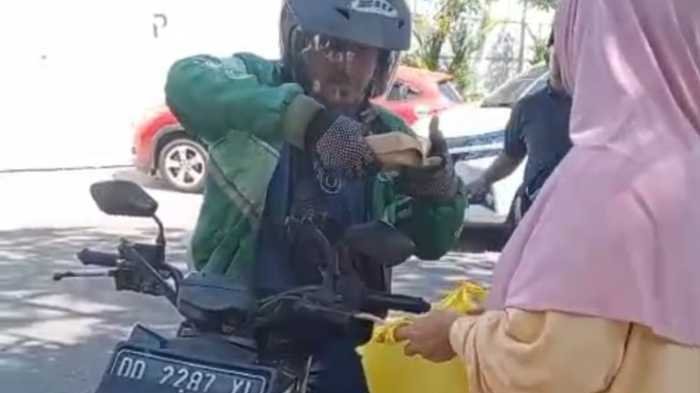 Benteng Kupa Group Gelar Jumat Berkah, Bagi Ratusan Paket Makanan ke Jamaah Masjid