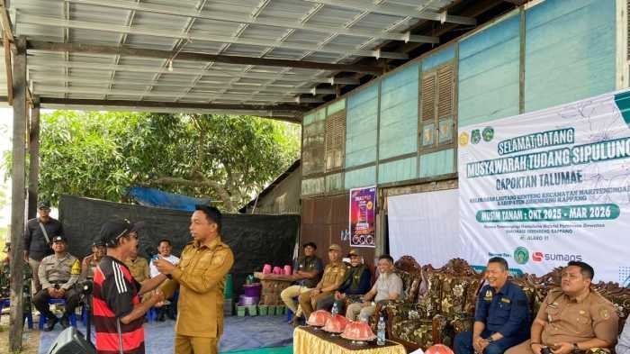 Bupati Syaharuddin Alrif Duduk Bersama Gapoktan Talumae Bahas Musim Tanam Okmar