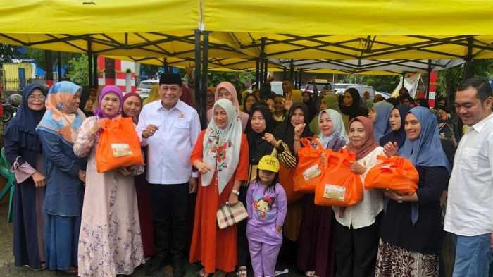 Nurdin Halid Sebar 8 Ribu Sembako serta 20 Hadiah Umrah di Dapilnya