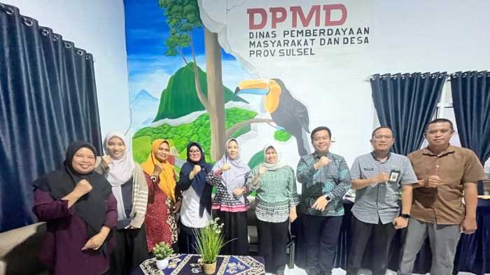 TP PKK Sidrap Fasilitasi UP2K Terima Bantuan Sarana UMKM