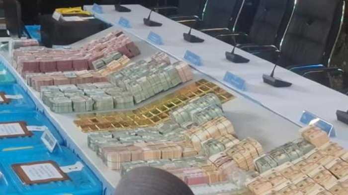Menurut Eks Wakil Ketua KPK, Emas 74 Kg dan Uang di Rumah Eks Jampidsus Hasil Suap atau Pemerasan